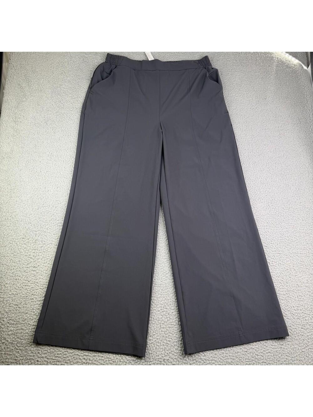 Fabletics NWT On-The-Go Wide Leg Pull On Pants Gray Size XL (34x30)